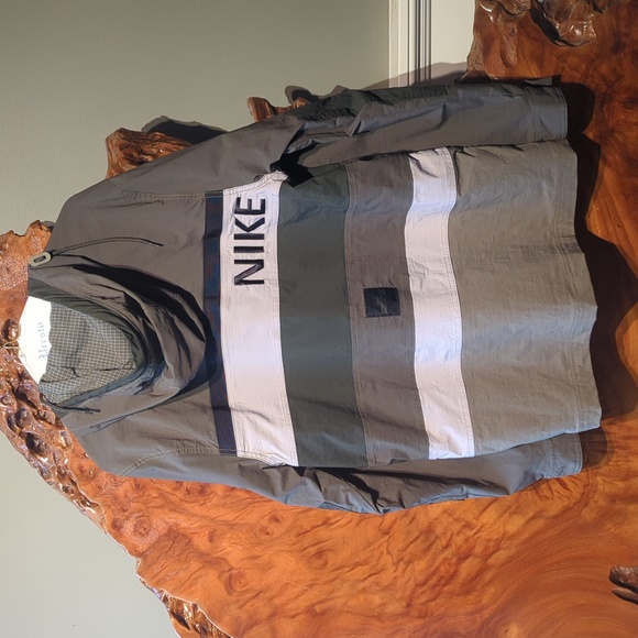 Nike NSW Utility Woven Cargo Hype Hike Jacket GREEN BLACK - Picture 2 of 6